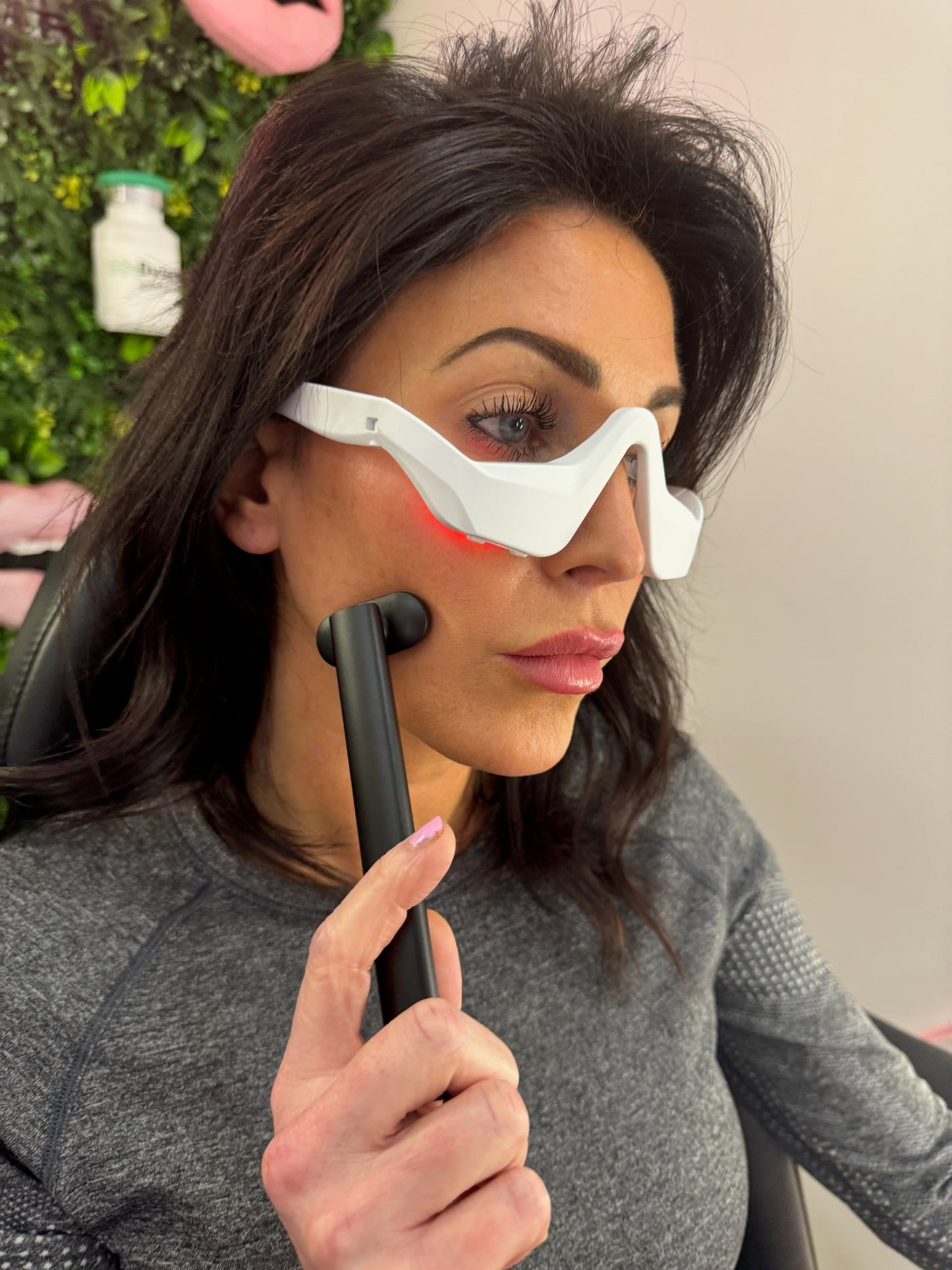 Dace Under Eye Red Light Therapy Massager